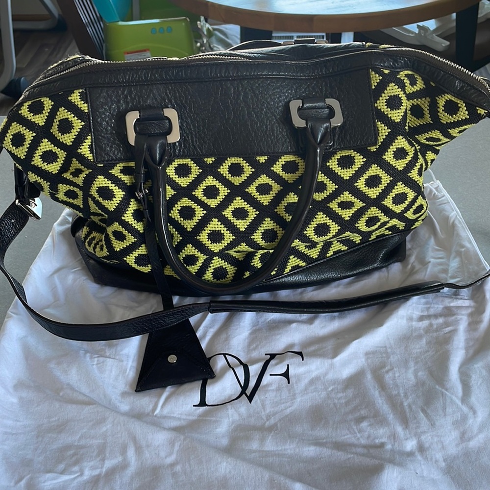 COPY - Authentic DVF Geometric drew satchel